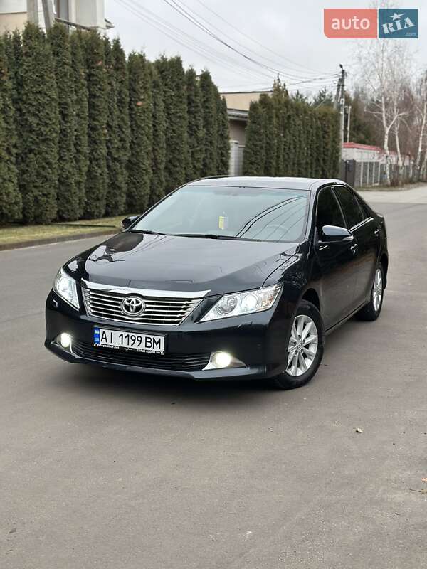 2013 toyota camry
