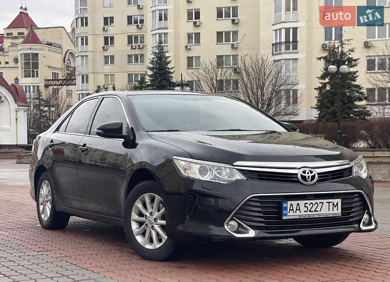 2015 toyota camry