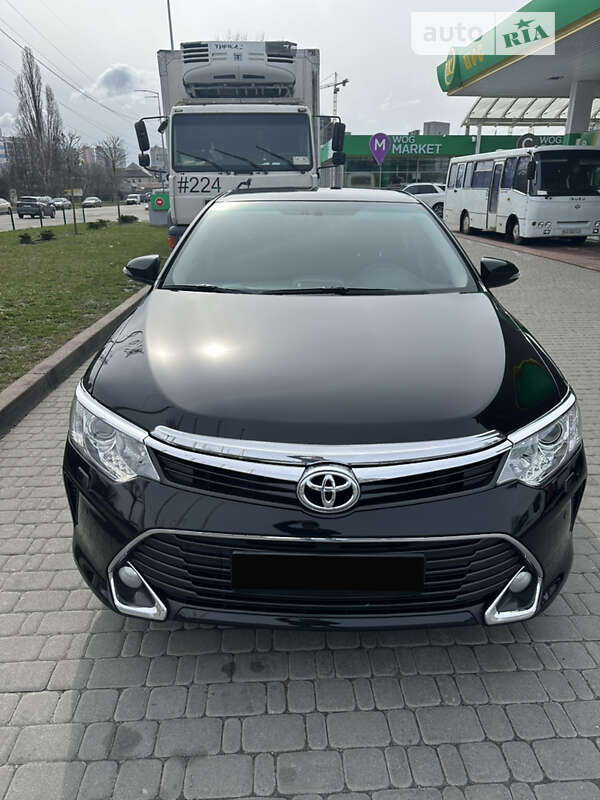 2017 toyota camry