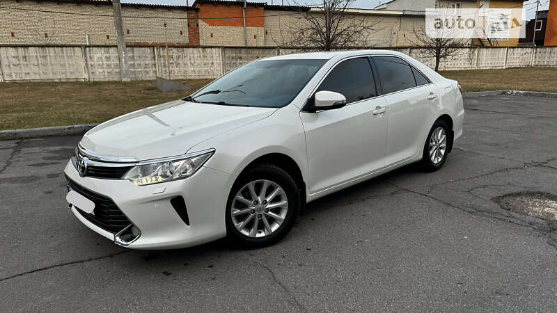 2017 toyota camry