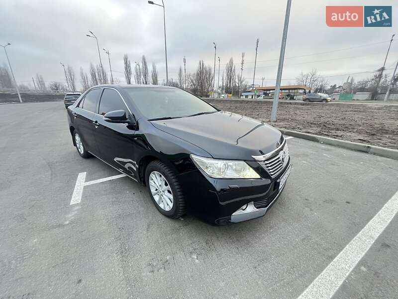 2011 toyota camry