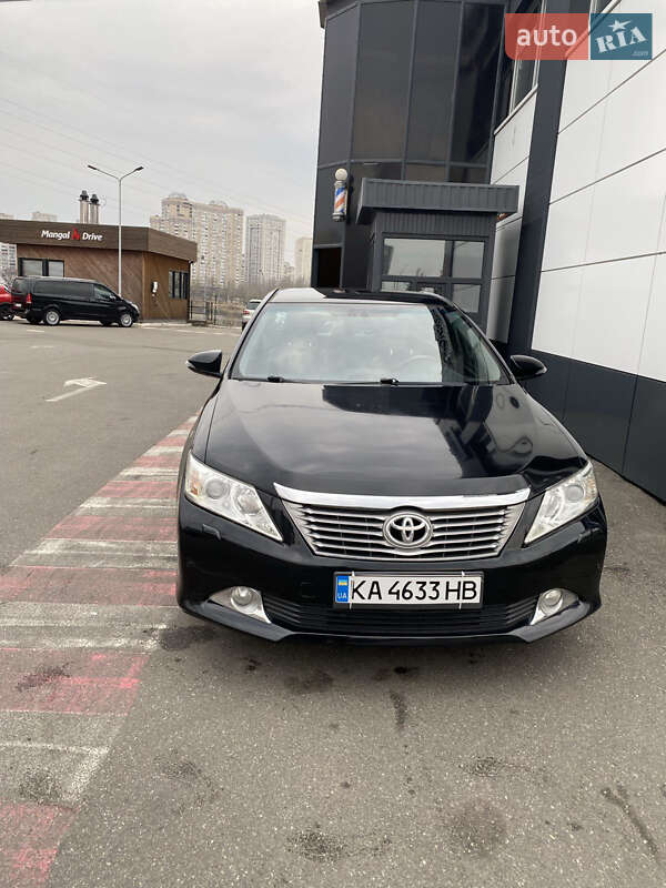 2011 toyota camry