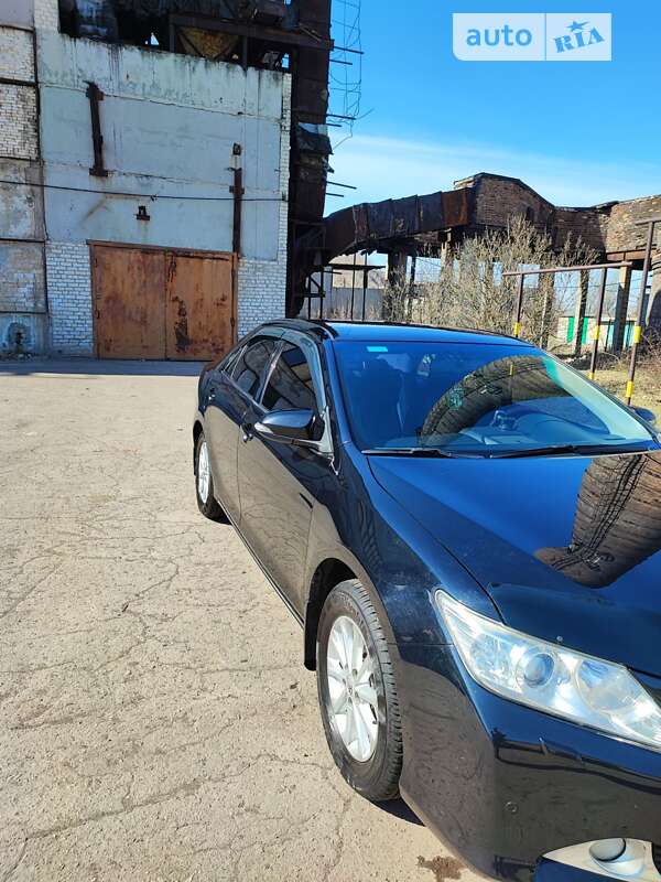 2012 toyota camry