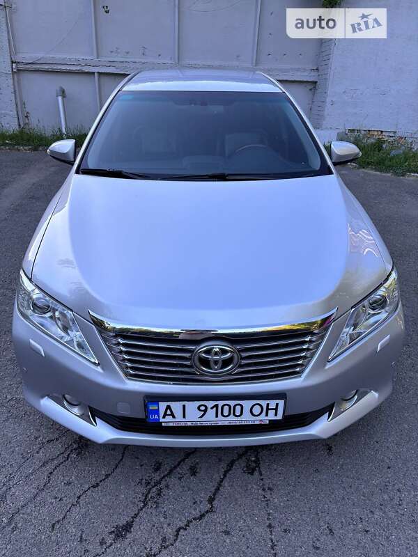 2012 toyota camry