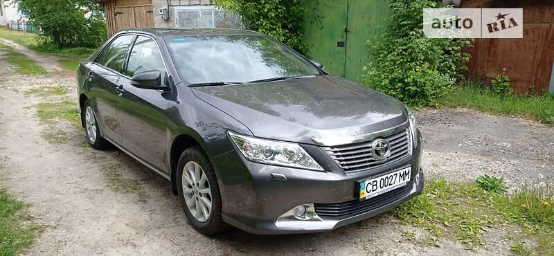 2013 toyota camry