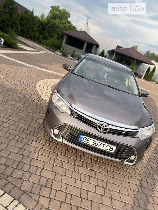 2015 toyota camry