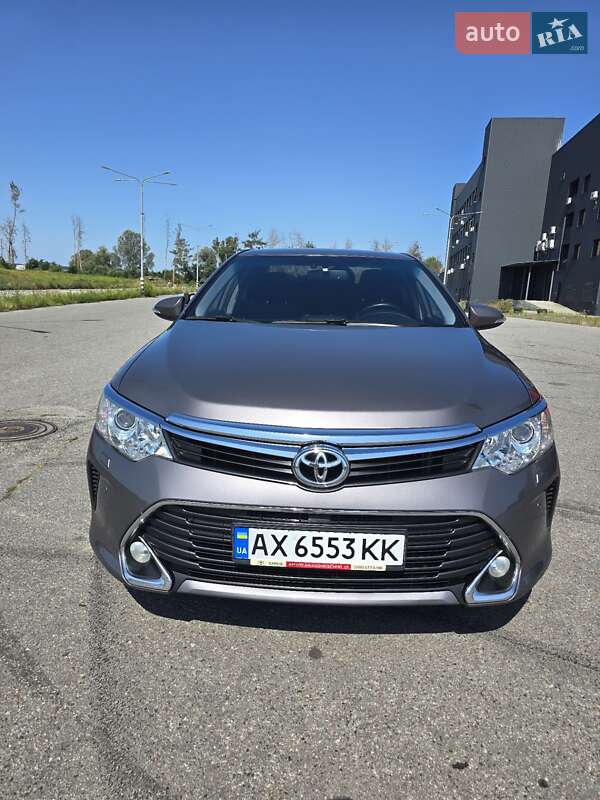 2017 toyota camry