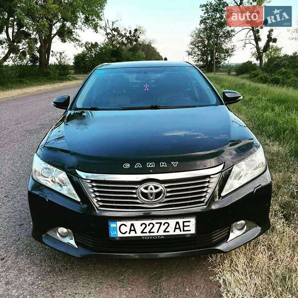 2013 toyota camry