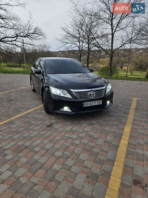 2012 toyota camry
