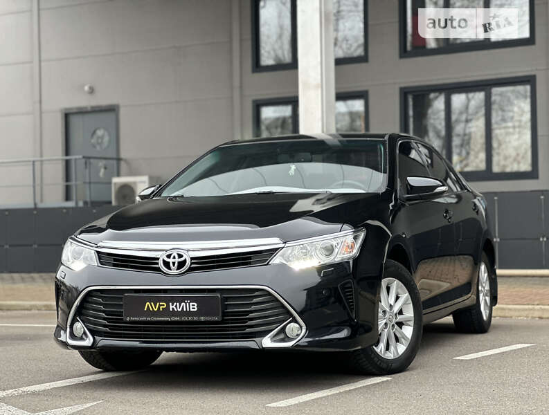 2017 toyota camry