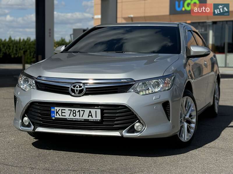 2017 toyota camry