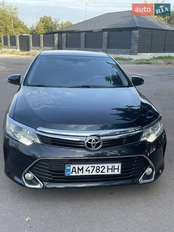 2017 toyota camry