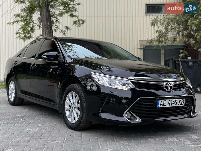 2017 toyota camry