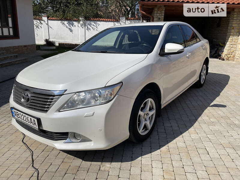 2013 toyota camry