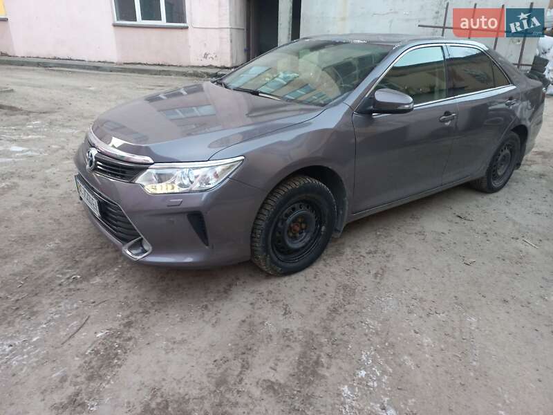 2015 toyota camry