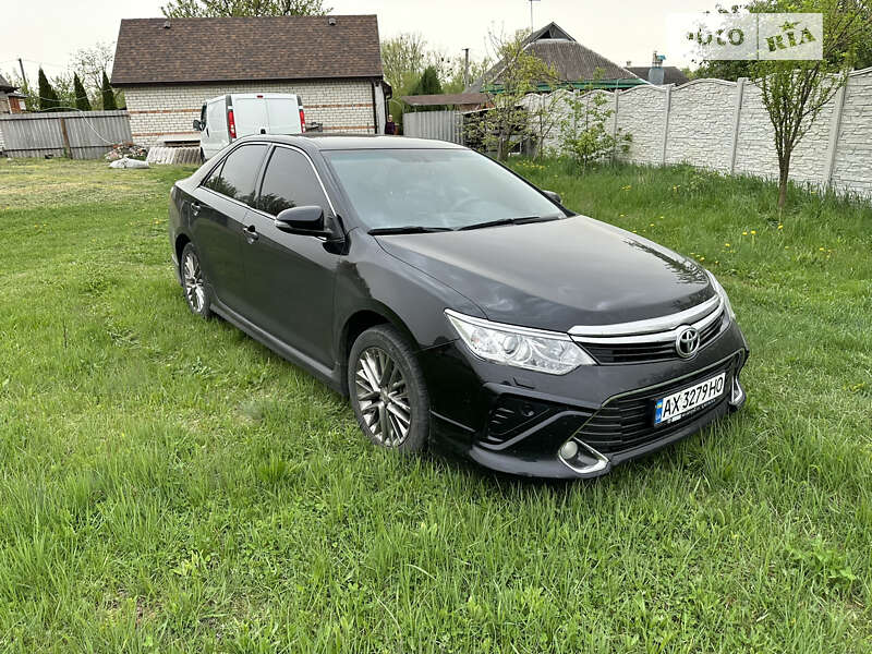 2017 toyota camry