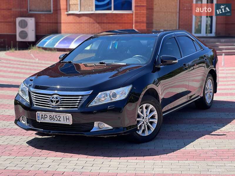 2011 toyota camry