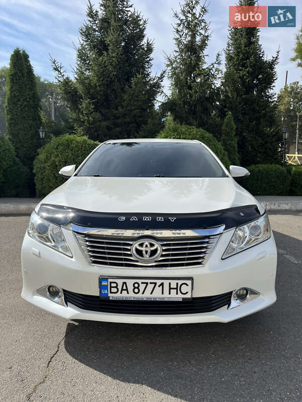 2012 toyota camry