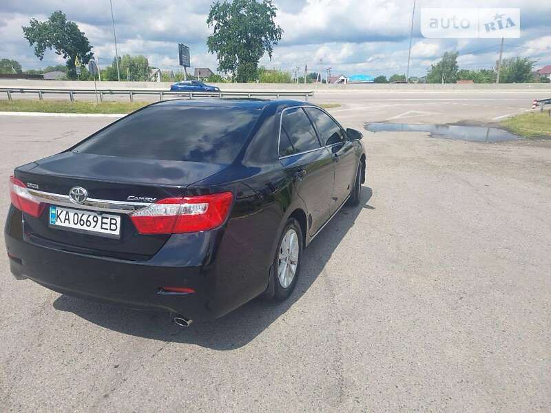 2012 toyota camry