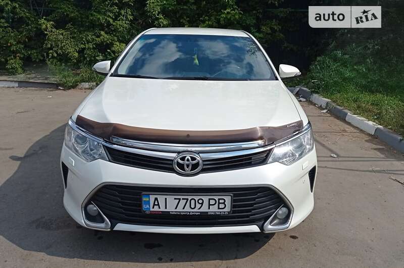 2016 toyota camry