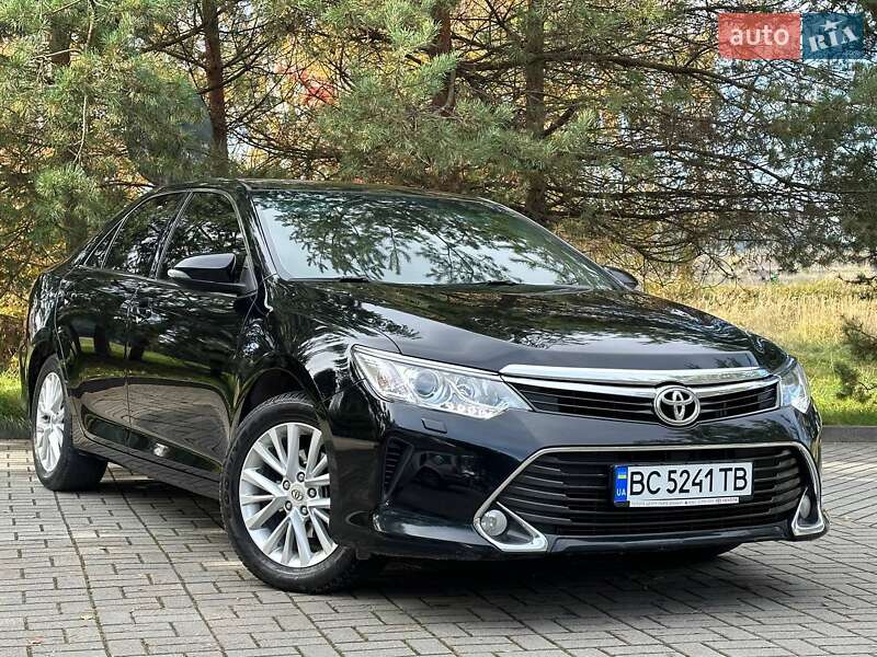 2017 toyota camry