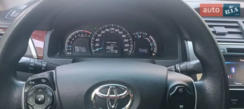 2012 toyota camry