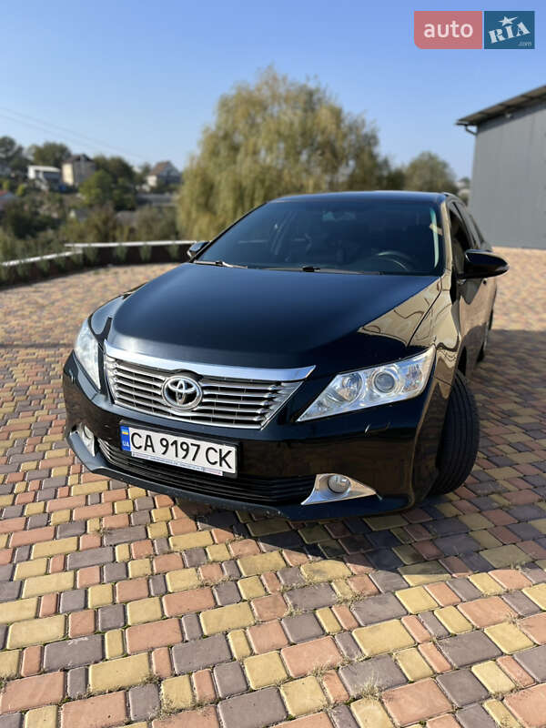 2012 toyota camry