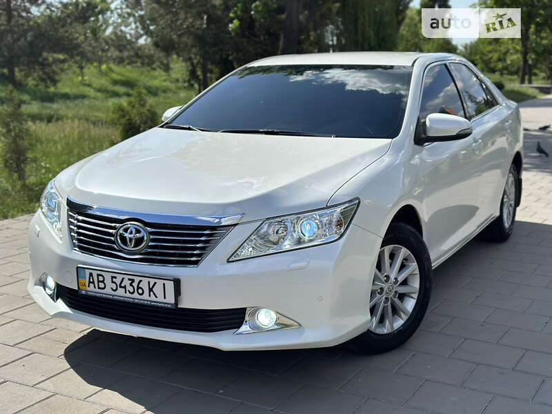 2012 toyota camry