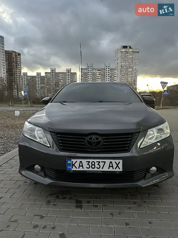 2012 toyota camry