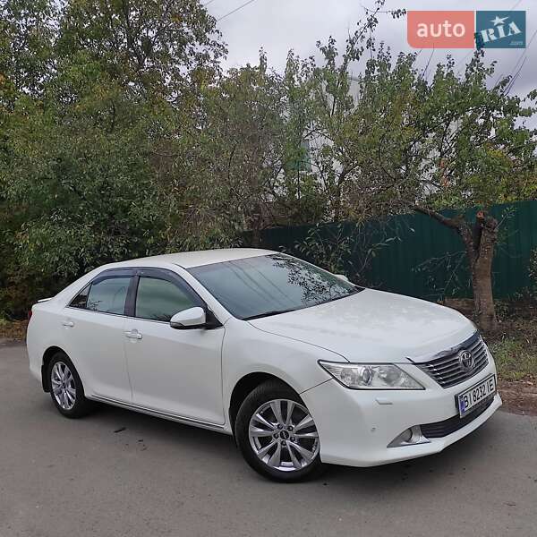2013 toyota camry