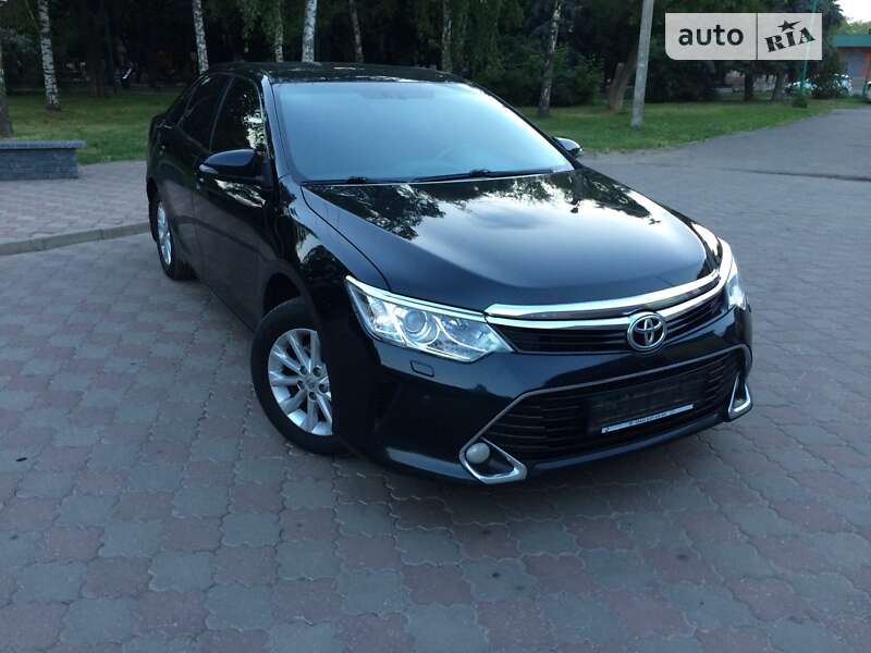 2016 toyota camry