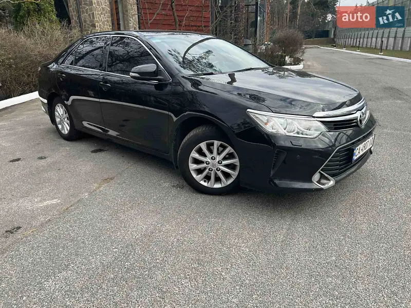 2016 toyota camry