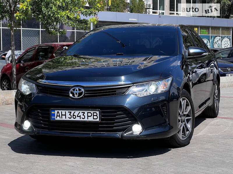 2017 toyota camry