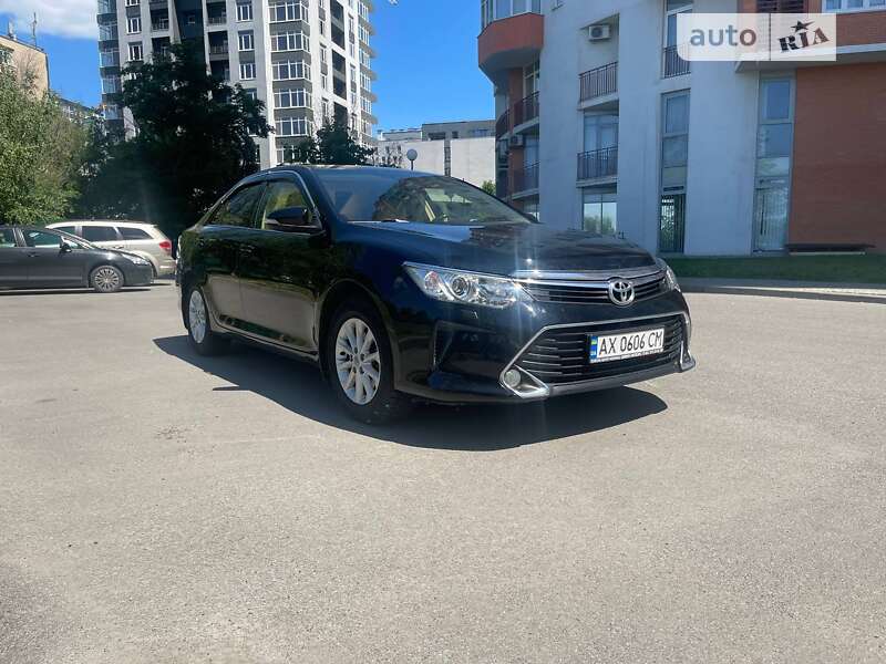 2017 toyota camry