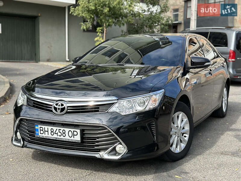 2017 toyota camry