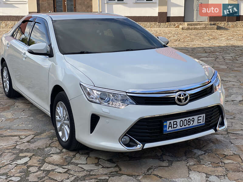 2017 toyota camry