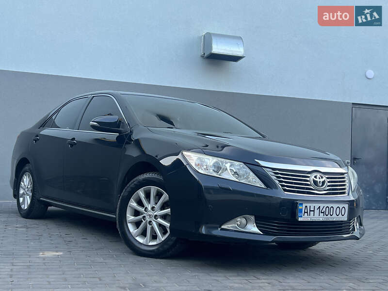 2012 toyota camry
