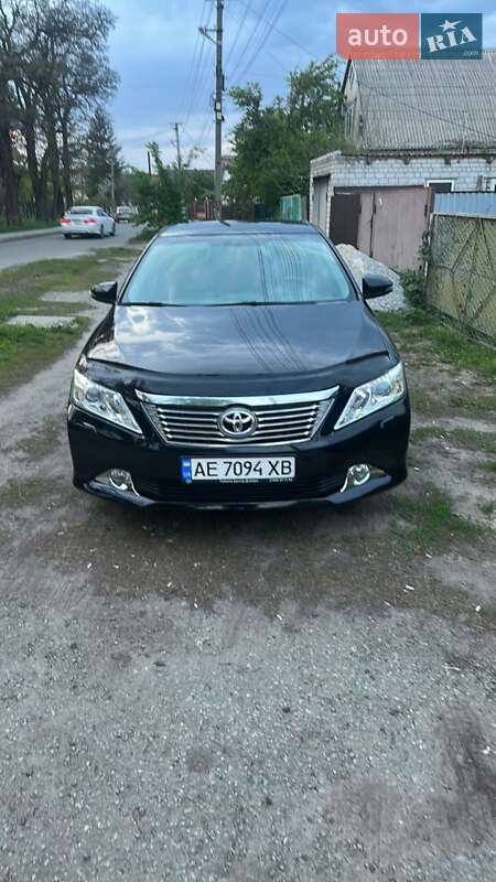 2012 toyota camry