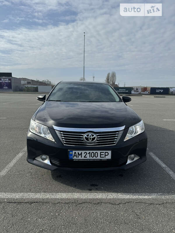 2013 toyota camry