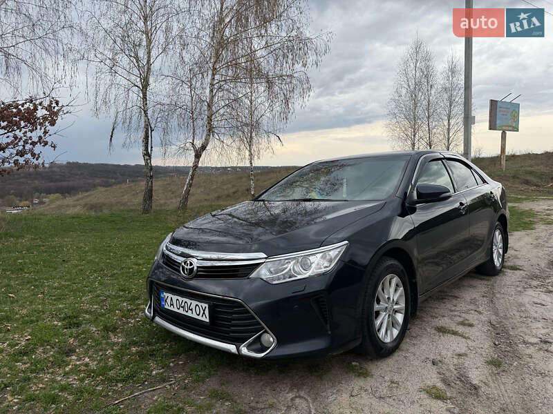 2017 toyota camry