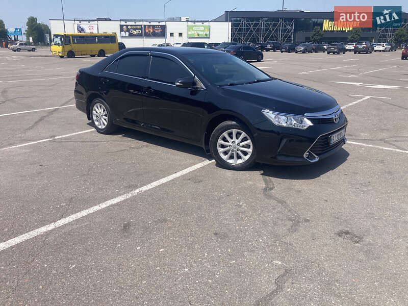 2017 toyota camry