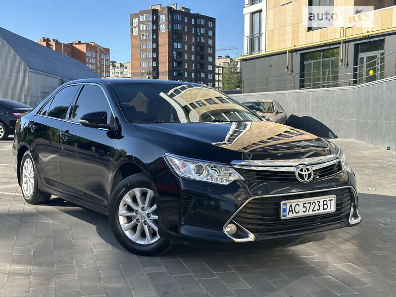 2017 toyota camry