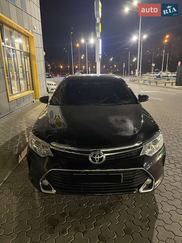 2017 toyota camry