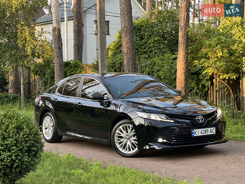 2017 toyota camry