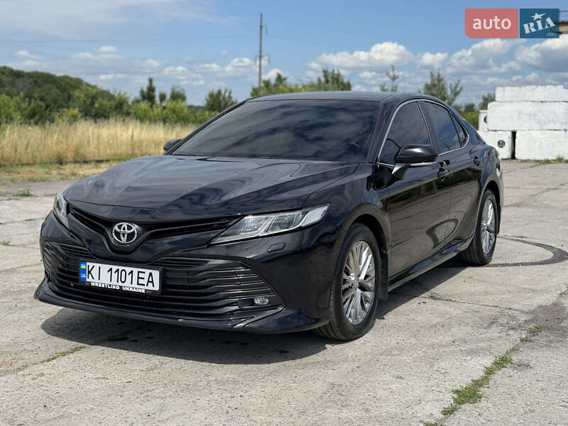 2018 toyota camry