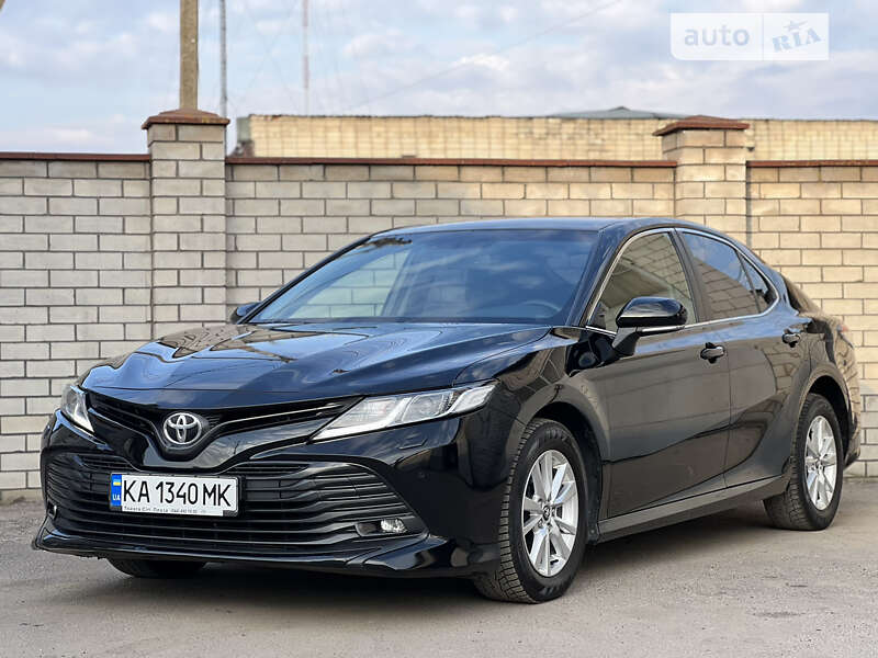 2018 toyota camry