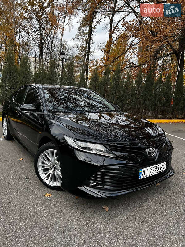 2018 toyota camry