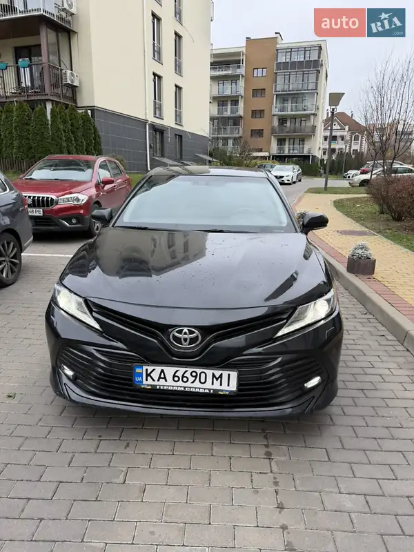 2018 toyota camry