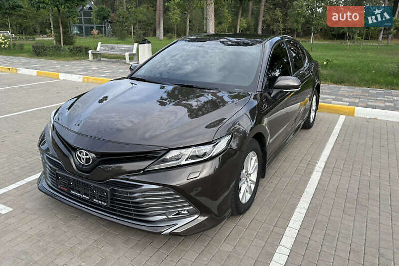 2018 toyota camry