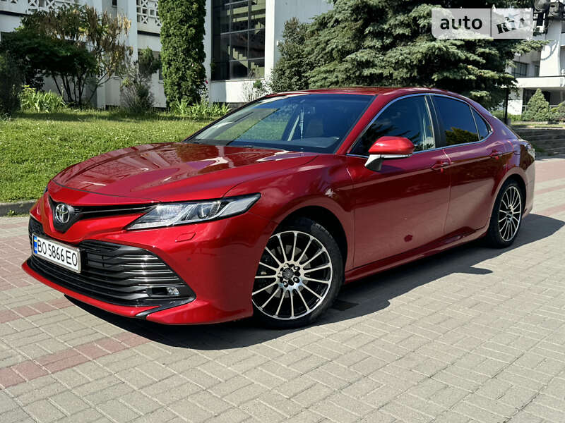2018 toyota camry
